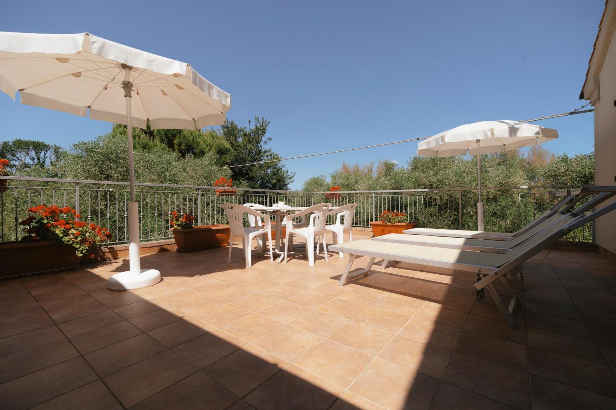 Villa Chiara פורטו רקנאטי מראה חיצוני תמונה